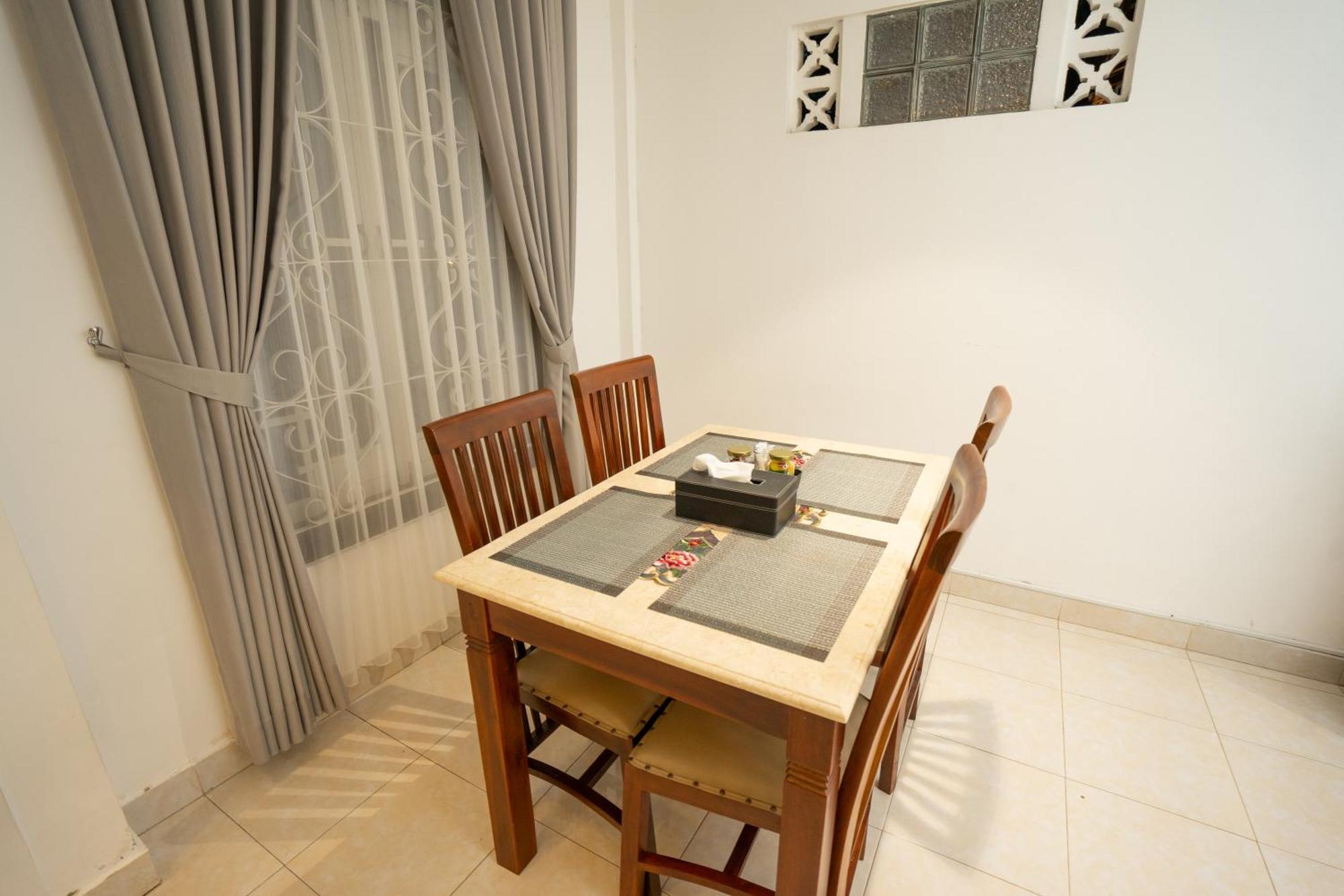 Yuwono Hotel & Villa Malioboro Yogyakarta Eksteriør bilde